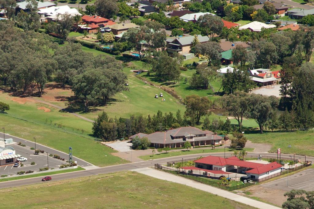 Plumes Boutique Bed & Breakfast Tamworth Esterno foto
